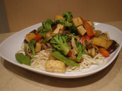 Sauté aux légumes et tofu